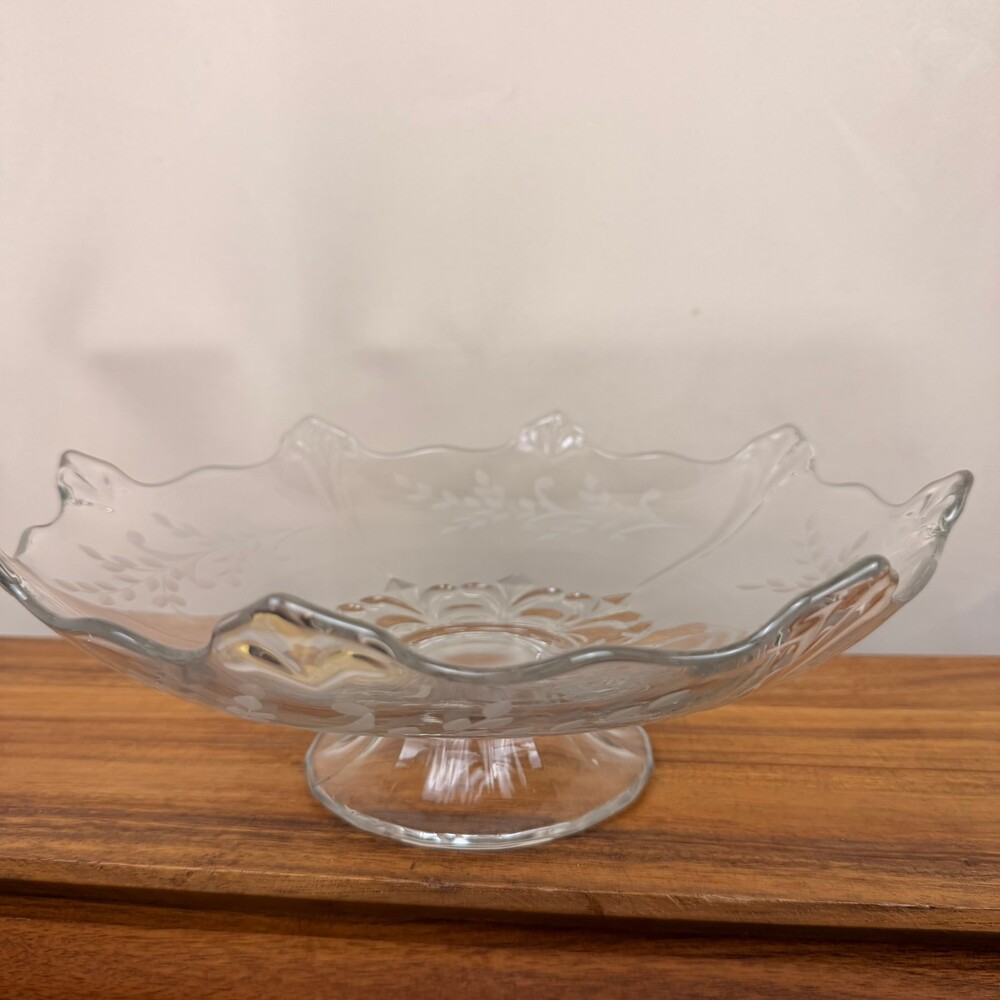 Indiana Glass Double Fleur de Lis #607 Clear Glass Pedestal Bowl Etched Pattern